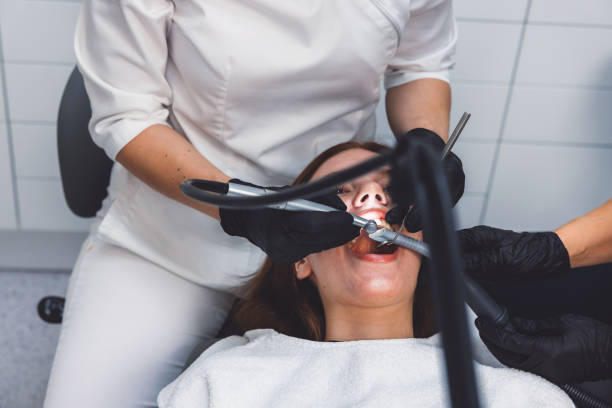 Best Emergency Dentist for Knocked-Out Tooth in Moss Point, MS